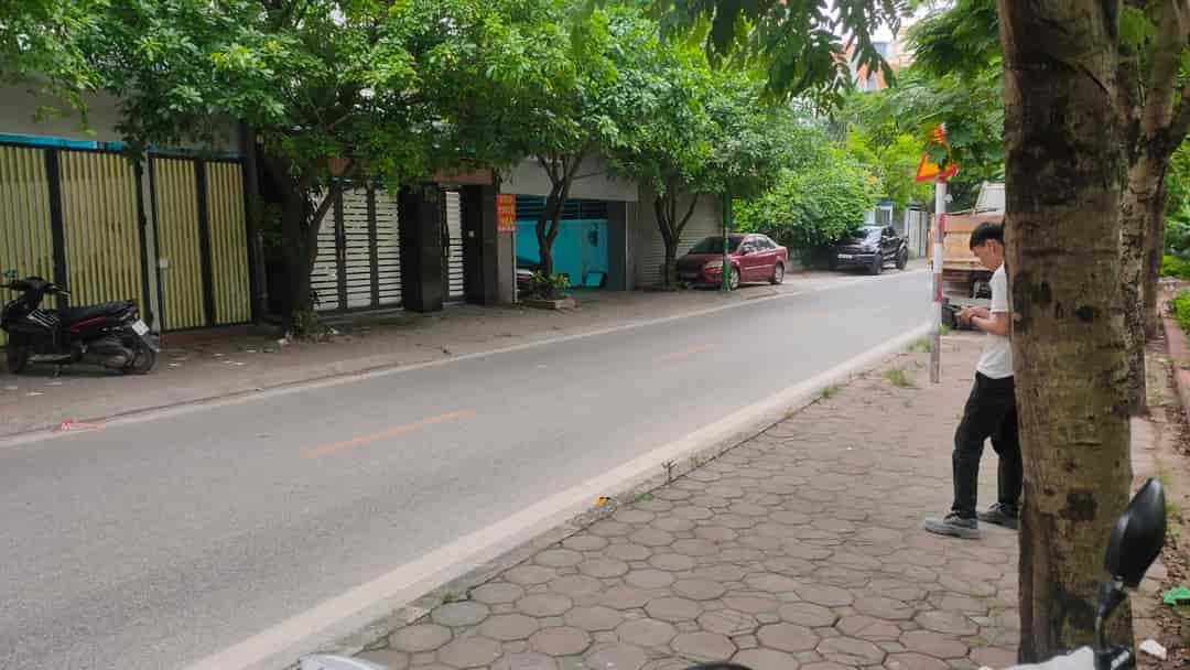Cho thuê nhà liền kề đẹp, tiện nghi tại Giáp Bát, Hoàng Mai, Hà Nội