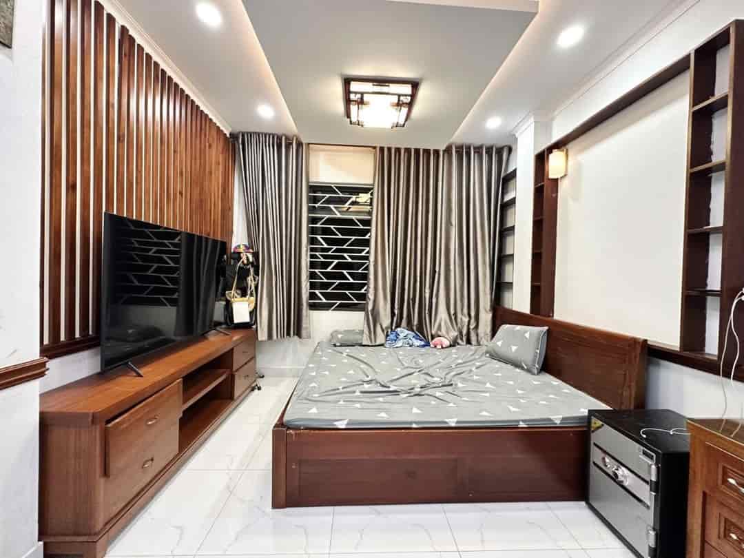 Bán nhà đẹp 4 tầng, P12 Bình Thạnh, 50m2, ngang gần 5m, chỉ 6 tỷ nhỉnh