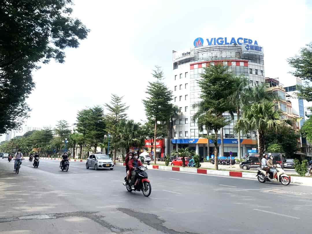 Hoàng Quốc Việt, đất, ngõ ô tô, thông, 40m, MT 4.5m, giá 6.8 tỷ