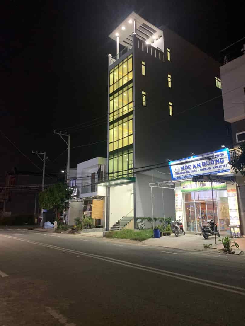 Cho thuê nhà mặt tiền D1 trục chính KDC Việt Sing, Thuận An, Bình Dương.
