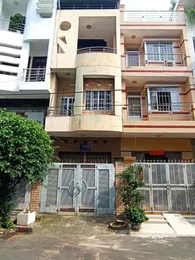 Chính chủ cần bán nhà tại 45/17 đường Ông Ích Khiêm, Phường 10, Quận 11, Hồ Chí Minh.