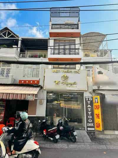 Bán nhà mặt tiền Trần Hưng Đạo B, quận 5, giá chốt 3 tỷ 250