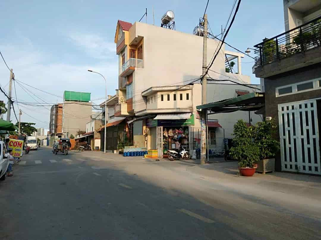 Bán nhà mặt tiền Bình Thành 130m2 ngay chợ Bình Thành buôn bán sầm uất ngày đêm