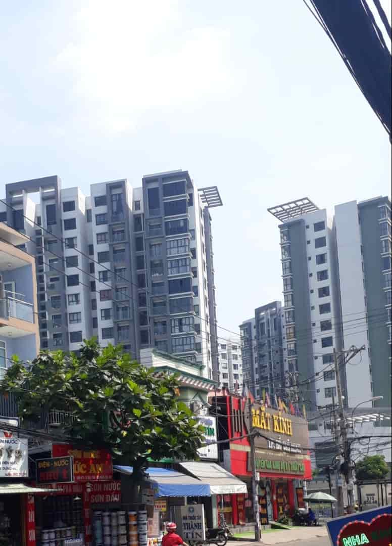 Bán lô đất 4x20m đường số 10 Bình Hưng Hòa gần chợ 26 tháng 3 sổ hồng xây tự do.