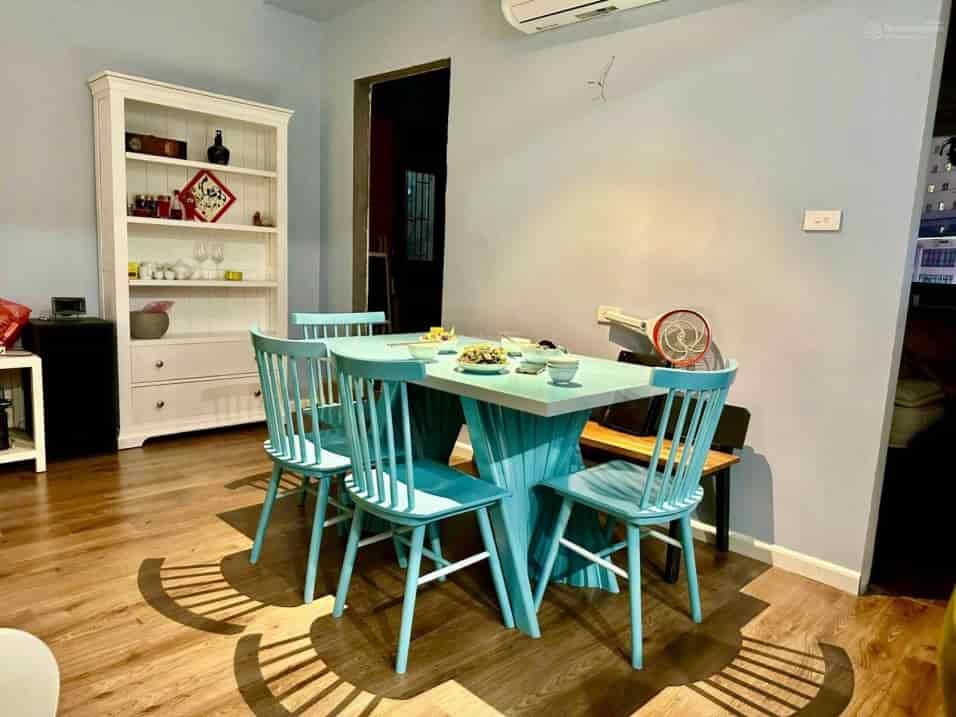 N2 Hoàng Minh Giám, 78.3/80m2, căn 2PN, 2WC full nội thất giá 4.2 tỷ