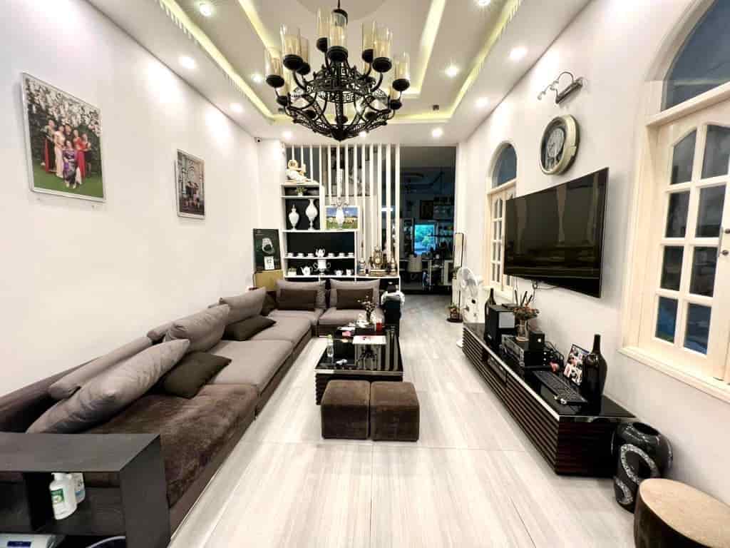 Nhà đẹp, full nội thất, hẻm 10m Phổ Quang, phường 2 Tân Bình