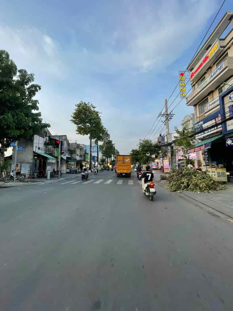 Mặt tiền kinh doanh Nguyễn Thị Sóc, xã Bà Điểm Hóc Môn, sát chợ Đầu Mối cần bán