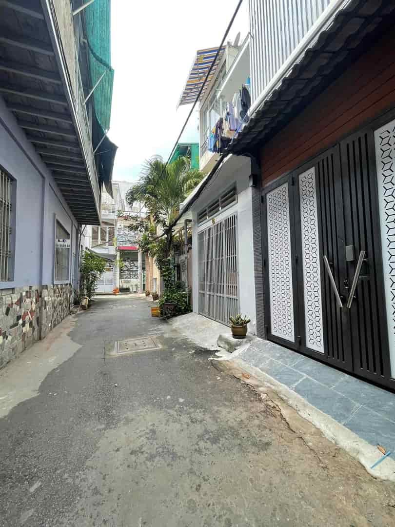 Nhà Phan Van Tri, Gò Vấp, hẻm ô tô, đối diện Cityland,