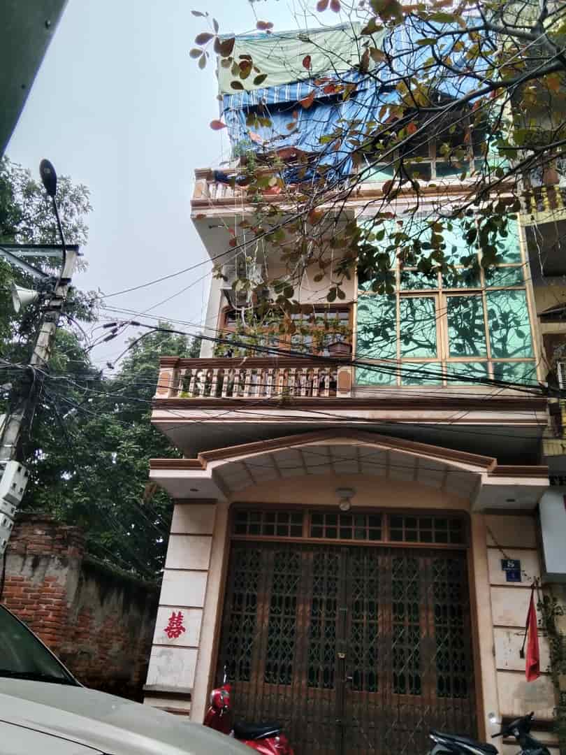 Chính chủ cần bán căn nhà 3 tầng Lê Hồng Phong, Nguyễn Trãi, Tp Hải Dương