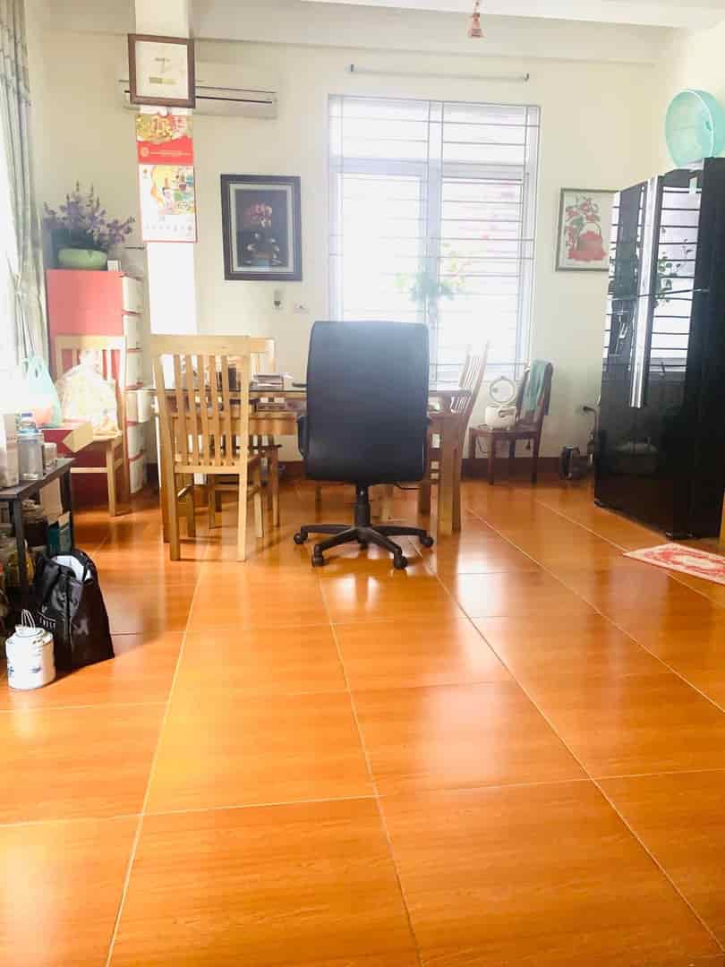 Phố Nguyễn Đình Thi gara ô tô dừng đỗ 65m2, 4 tầng lô góc 3 thoáng sát Hồ Tây