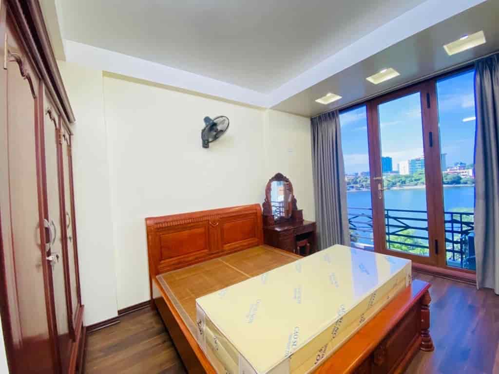 Hạ 500 triệu bán nhà phố Nguyễn Lân 2 mặt tiền view hồ 42m2, 5 tầng khu phân lô Quân Đội