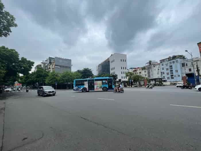 Mặt phố Kim Mã 34m2, 3T, MT 4.62m hậu 4.66m kinh doanh đỉnh quận Ba Đình