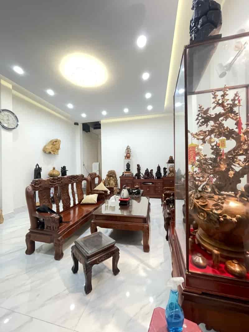 MT Phạm Văn Bạch Hải Châu gần Cầu Tuyên Sơn 100m2, 3 tầng cực đẹp, chất lượng