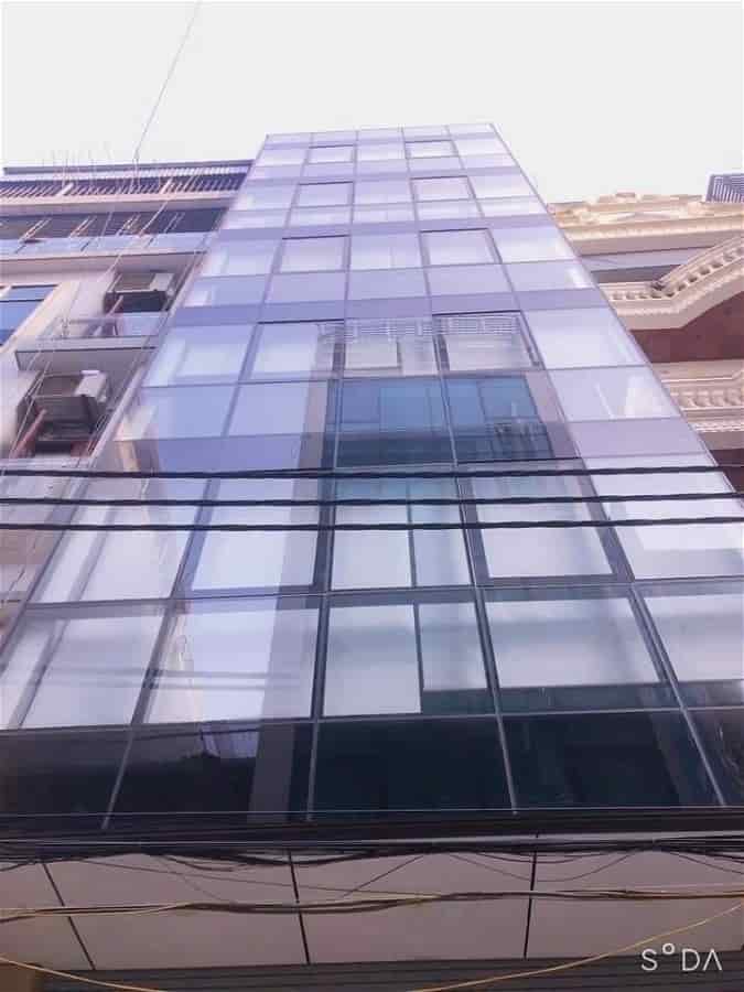 Bán nhà toà nhà văn phòng Xuân Đỉnh, lô góc, thang máy, 98m 19.5 tỷ