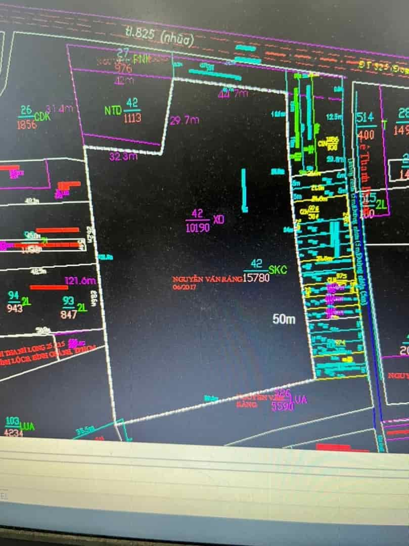 Cần bán xưởng 2.3ha mặt tiền đường DT825, thị trấn Đức Hoà, 135 tỷ, nh định giá 180 tỷ