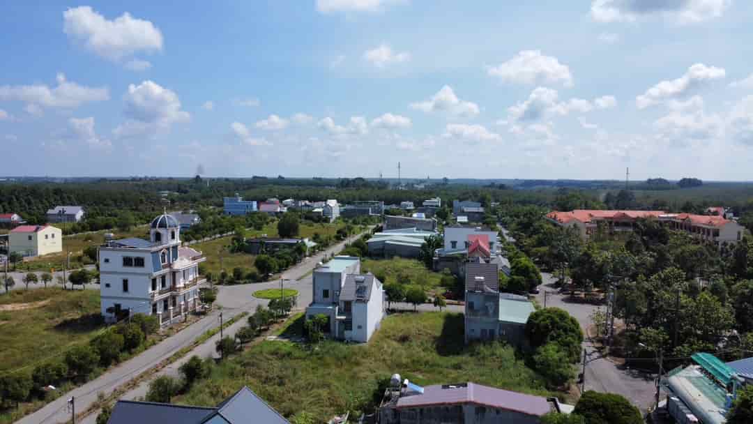 Bán đất đường DT741, trung tâm KDC Phước Hòa, thuận tiện kinh doanh