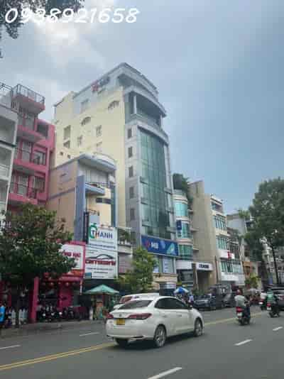 Hạ giá bán mặt tiền kinh doanh phố showroom ô tô, An Dương Vương, quận 5