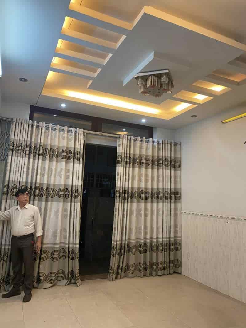 Xe hơi đổ cửa, thông tứ tung, 63m2, 5.2 tỷ, Lê Đức Thọ, P.16, Gò Vấp