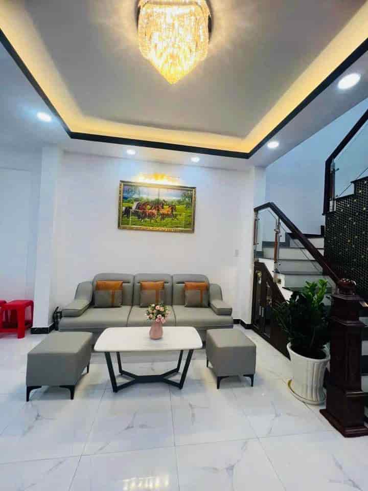 Cần vốn kinh doanh bán gấp nhà Bùi Văn Ba, Q7, 70m2, 1 tỷ 530 shr