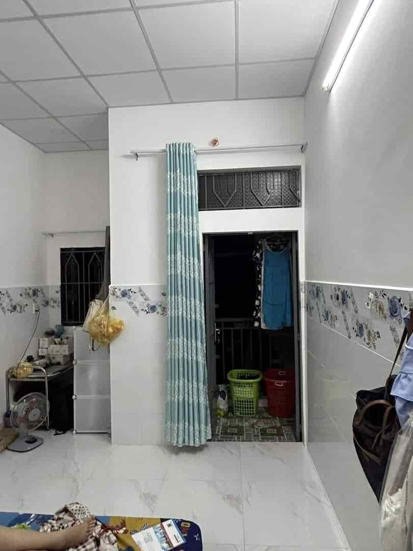 Nhà MT Đỗ Xuân Hợp, Q9 nở hậu 2m vị trí đẹp DT 58m2 giá 1 tỷ 4 SHR