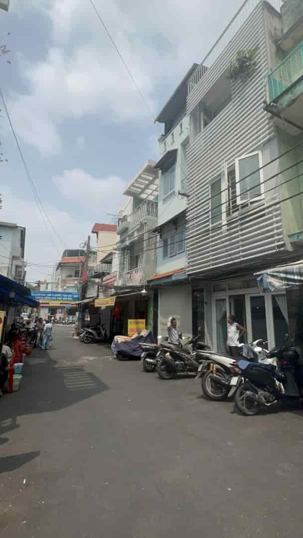Bán nhà hẻm xe tải tránh Trần Khánh Dư, Tân Định, q1, dt 30m2, thuận tiện kinh doanh, giá nhỉnh 8 tỷ
