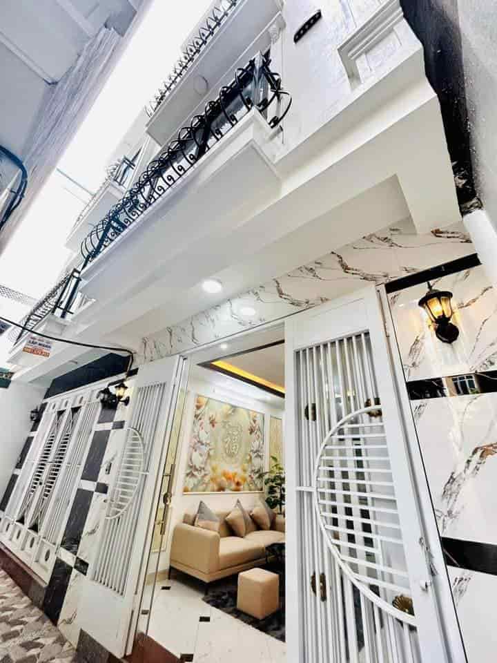 Siêu phẩm 4 tầng nhà mới đẹp đón Tết phố Thanh Đàm quận Hoàng Mai, dt 30m2, 4 tầng, mt 4m, giá 3.08 tỷ