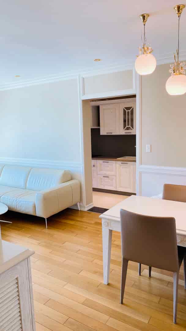 Cho thuê căn hộ Léman Luxury 2 phòng ngủ 28tr, 3 phòng ngủ, 38tr full nội thất cao cấp, ở ngay