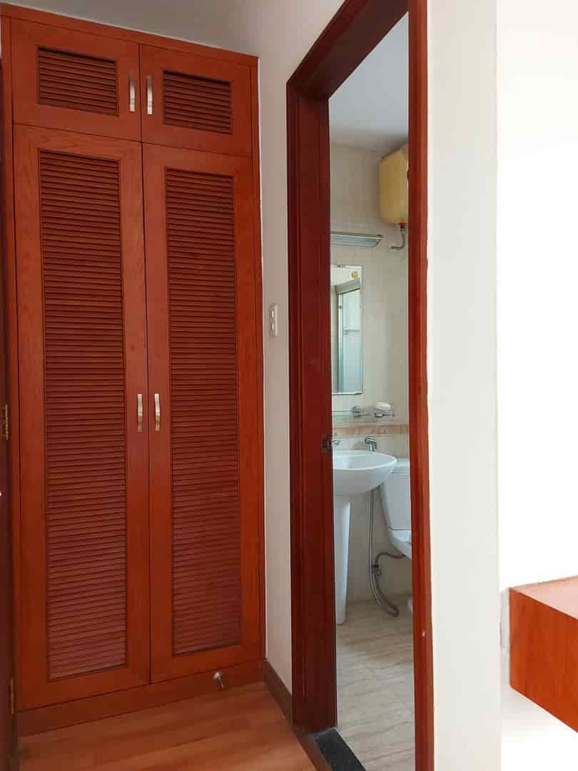 Cho thuê căn hộ 107 Trương Định 2pn, 2wc full nội thất 20tr tel  tony, vào ở ngay