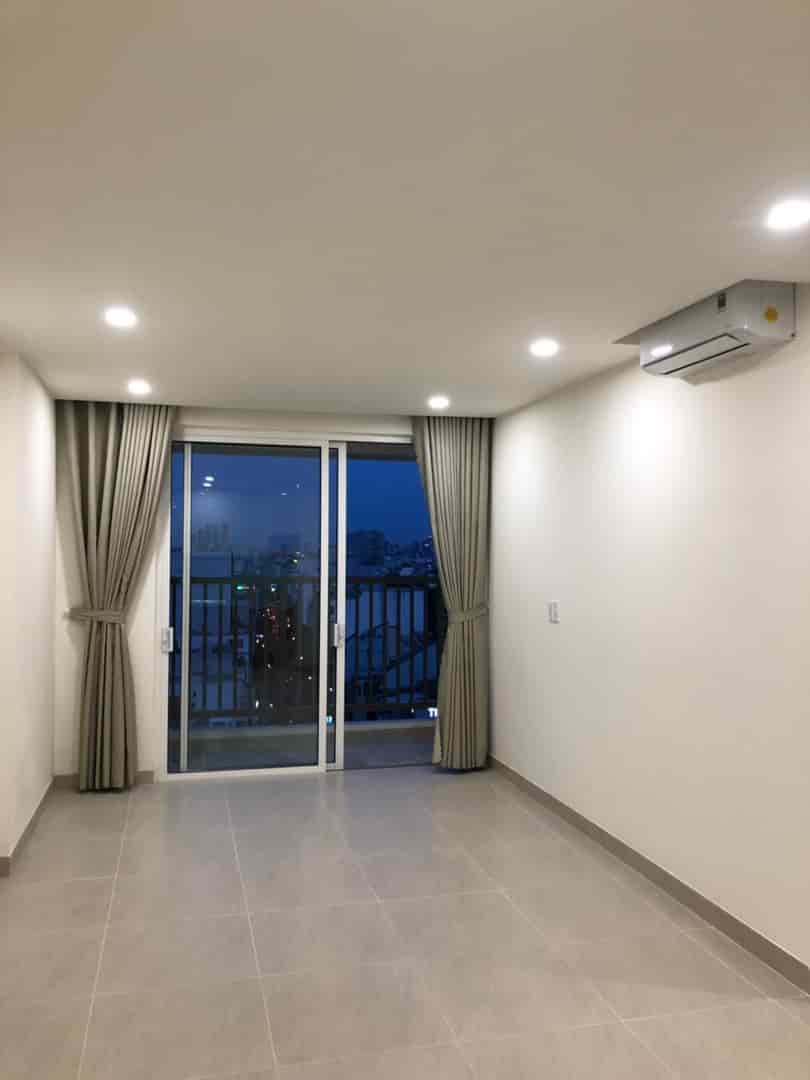 Cho thuê căn hộ Orchard Parkview 3pn, 2wc nội thất cơ bản, 17 triệu