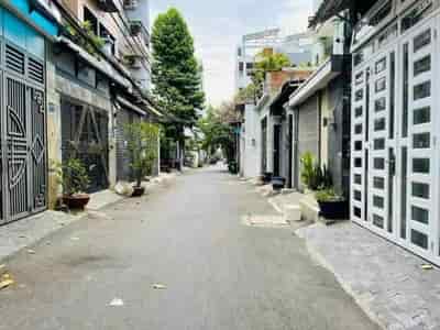 Cần tiền bán nhà cho thuê căn hộ Nam Cao, phường Tân Phú, quận 9, giá 2.45 tỷ, 40m2 sổ sẵn