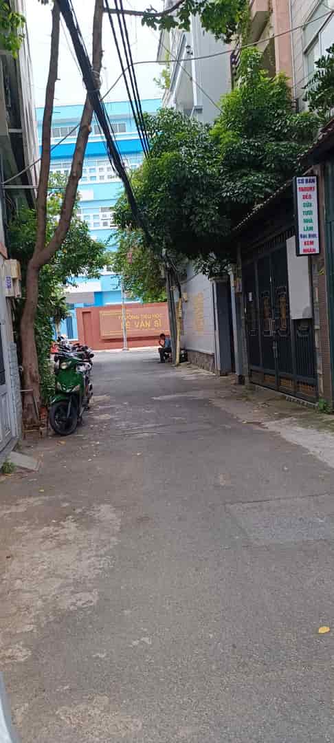 Cho thuê nhà 2 tầng hẻm 353/ Nguyễn Trọng Tuyển
