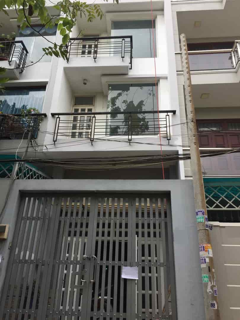 Nhà 3 tầng hẻm 8m gần đường Lê Trọng Tấn, 4 phòng ngủ, 12 triệu