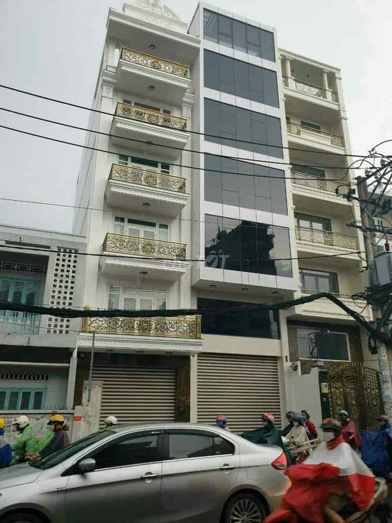 Nhà 6 tầng MT Khuông Việt, 4x22m, 6 phòng ngủ