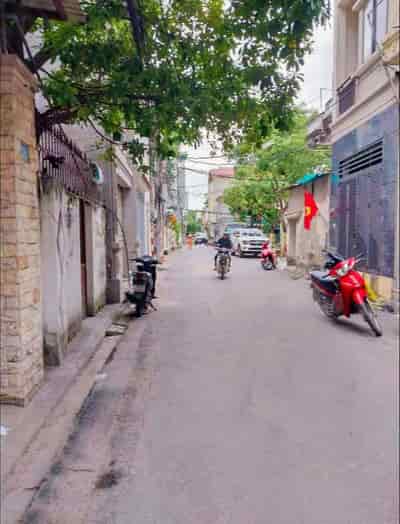 Nhà mặt ngõ ô tô tránh phố Nguyễn Lam, Phúc Đồng, kinh doanh 46m, mặt tiền 4m, 5 tỷ 9