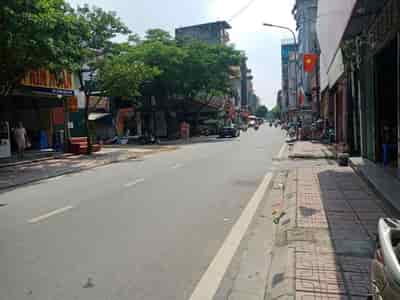 Nhà mặt phố Hoàng Như Tiếp, trung tâm Bồ Đề kinh doanh đông đúc 100m, mặt tiền 5m, 25 tỷ
