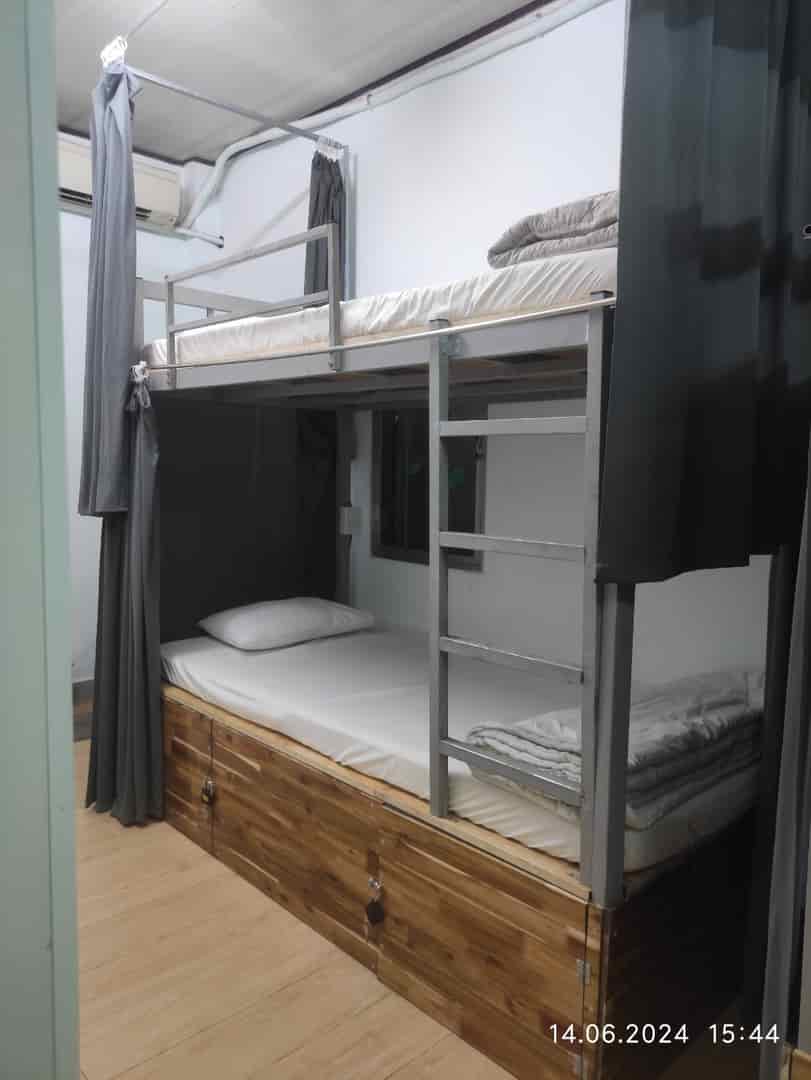 Cần cho thuê giường tầng trong ký túc xá phường Phạm Ngũ Lão