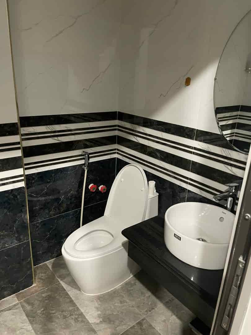 Chính chủ cho thuê nhà mới đẹp, khu Thịnh Liệt, 98m2, 4T, 25 Tr, VP, kinh doanh