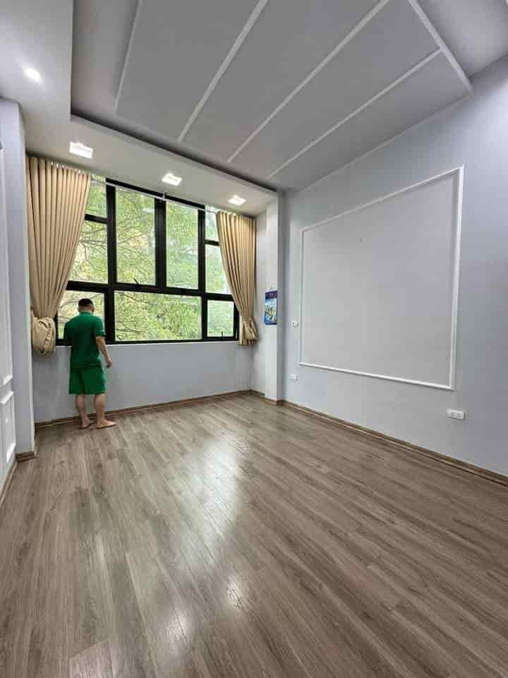 Chính chủ cho thuê nhà mới đẹp, 94m2, 4.5T, 20tr, kinh doanh, VP, Nguyễn Thị Thập