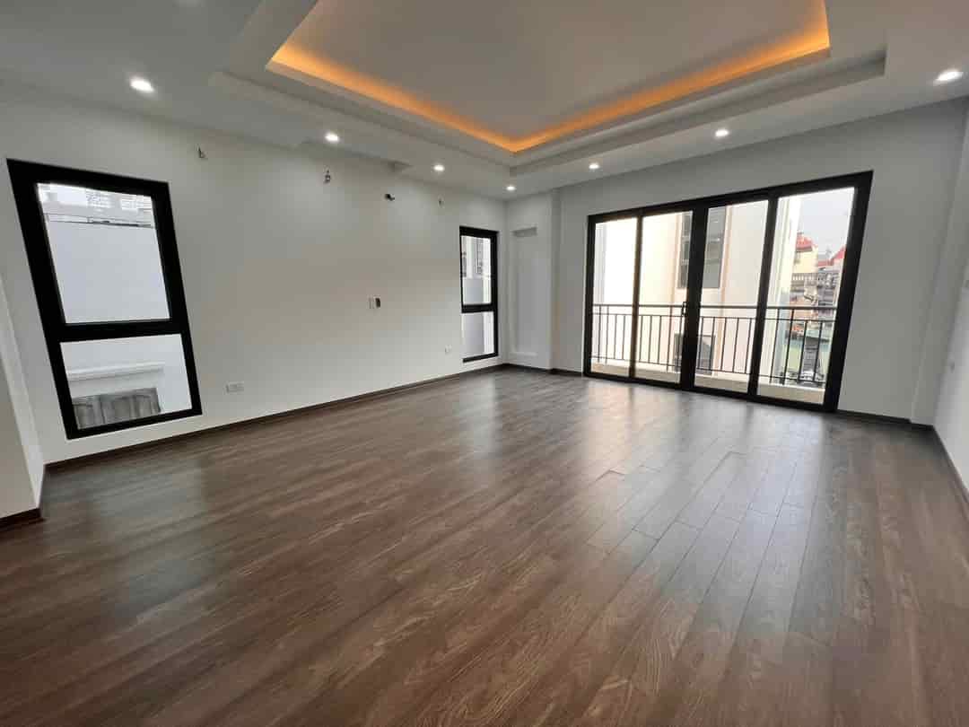 Tôi chính chủ cho thuê nguyên căn đẹp mới, khu Điện Biên, 80m2, 4T, KD, VP, 17 Tr