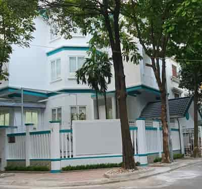 Nhà mới chính chủ cho thuê 45m2, 4T, KD, VP, Hàng Bạc, 30tr