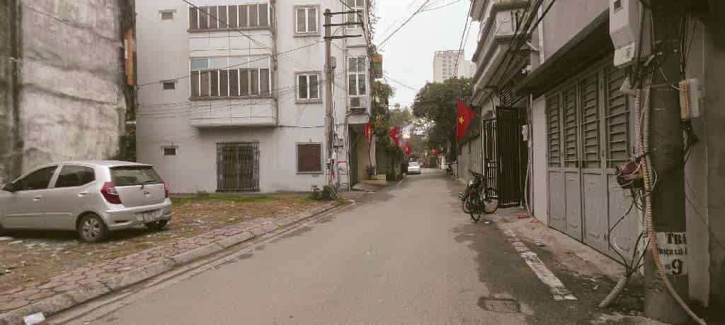 Bán đất gần chợ Thạch Bàn, Long Biên, ngõ nông rộng, ô tô tránh sát phố 50m, mặt 5m, 4 tỷ