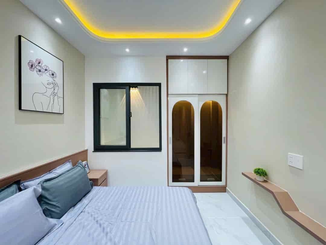 Sổ hồng riêng chính chủ căn 40,2m2 giá 2 tỷ 150 triệu đường Nguyễn Huy Lượng, phường 14, Bình Thạnh.