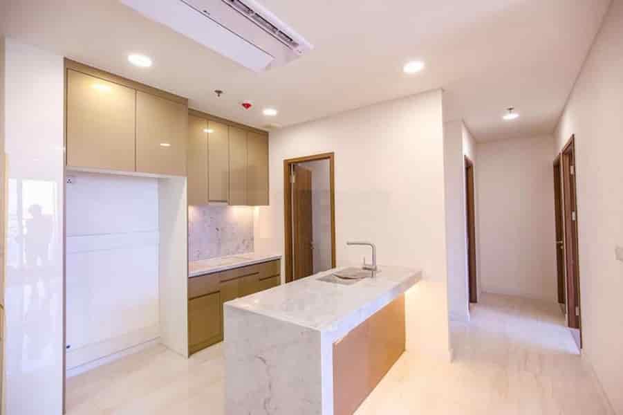 Bán căn hộ CC Xi Grand Court, quận 10, dt 70m2, 2pn, giá 1 tỷ 440tr SHR