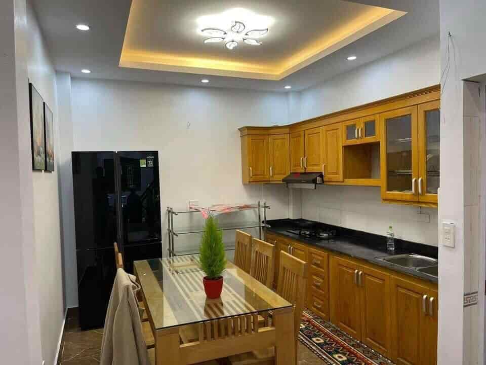 Nhà giá rẻ quận 7, Nguyễn Văn Quỳ, 1 trệt 1 lầu, 2pn, dt: 40m2 -hẻm 3 gác, gần khu Nam Long, chỉ 1 tỷ 830tr