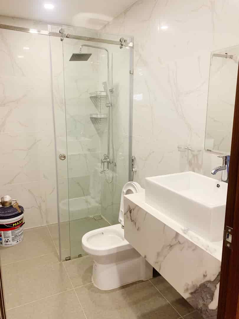 Cần bán căn hộ Kingston, Phú Nhuận 75m2 2pn 2wc lầu trung, view đẹp chỉ 1 tỷ 910 triệu