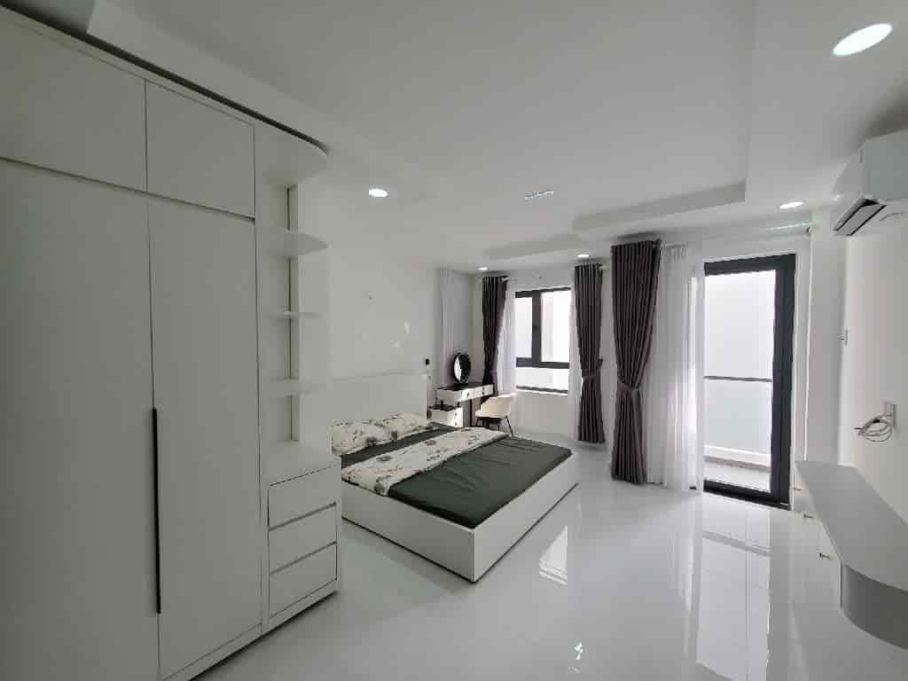 Ra nước ngoài bán căn 12, 50m2, giá 1 tỷ 360 triệu