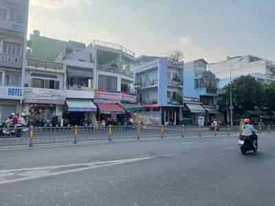 Bán nhà mặt tiền đường Nguyễn Văn Luông, Quận 6, ngang hơn 4m giá nhỉnh 10 tỷ