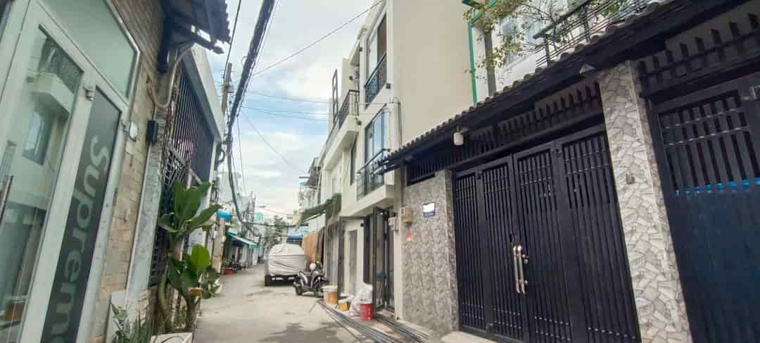 Bán nhà hẻm thông 3m5 Quang Trung, P.10, Gò Vấp, gần Vincom Plaza