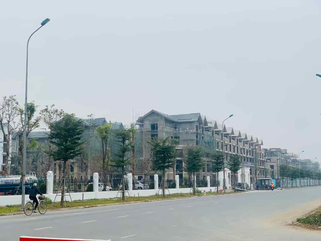 2 lô đất liền kề siêu đẹp dự án Kim Đô Poli City thị trấn Chờ nhìn khu trung tâm thương mại