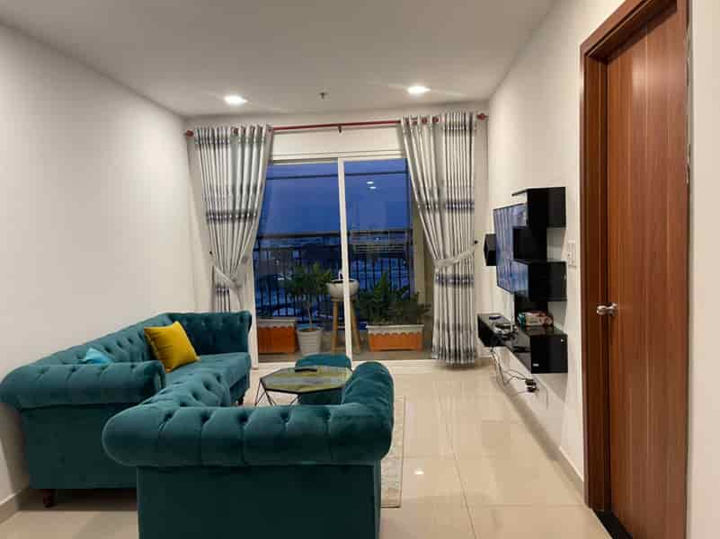 Bán CHCC Q8, 66m2, 1 tỷ 670tr, SHR, view thoáng